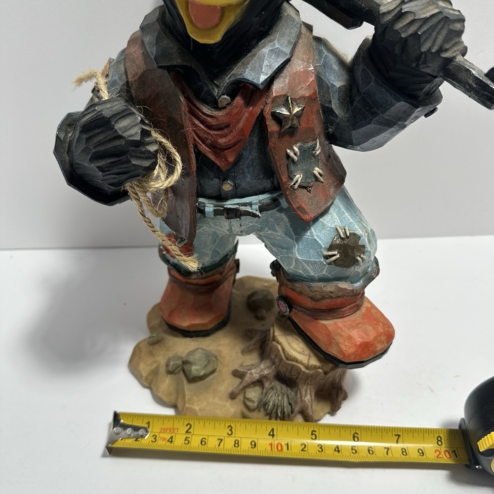 Vintage Western Bear Holding A Shot Gun Decor Piece Cowboy Hat Rope Statue 12" - Picture 3 of 5